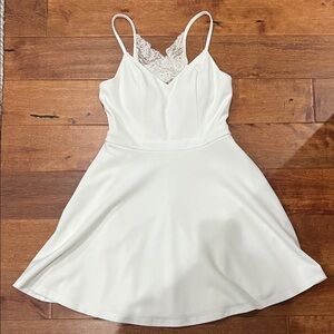 Elegant White Lace Dress